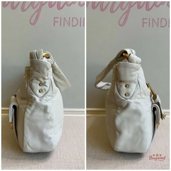 Authentic MARC JACOBS Off White Italian Calfskin Leather Mercer Sofia Hobo Bag